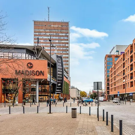 Stare Unithouse 800 M Do Neptuna גדנסק