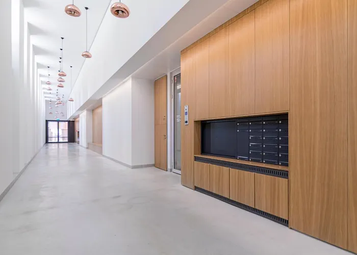 Stare Unithouse 800 M Do Neptuna