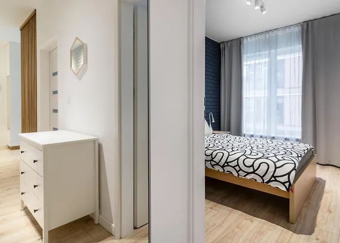 شقة Stare Unithouse 800 M Do Neptuna غدانسك