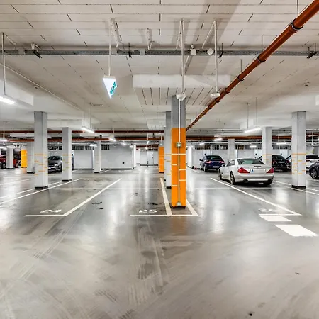 Stare Unithouse 800 M Do Neptuna Apartament *