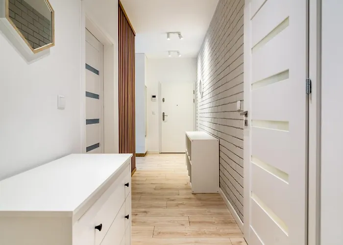 Stare Unithouse 800 M Do Neptuna * Gdaňsk